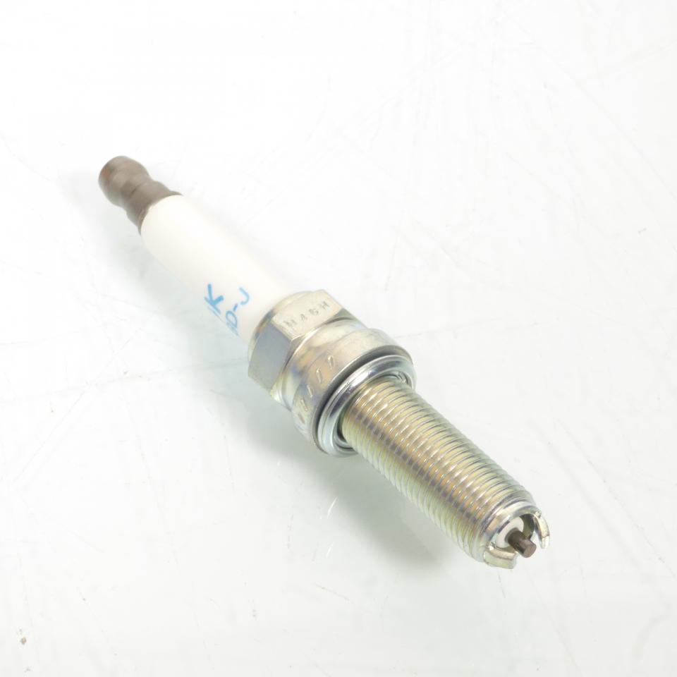 Bougie d'allumage NGK pour Scooter Honda 125 Forza Neuf