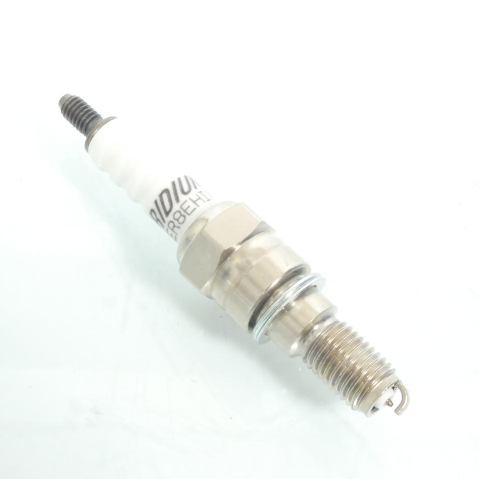 Bougie d'allumage NGK pour scooter Honda 50 Nps Zoomer 2004 à 2010 ER8EHIX / 8201 / Par 4 Neuf