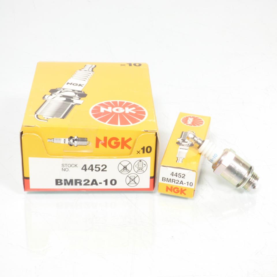 Bougie d'allumage NGK pour moto BMR2A-10 / Par 10 Neuf