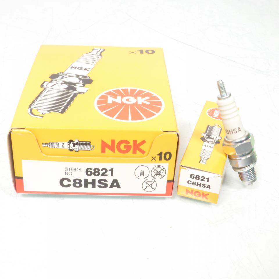 Bougie d'allumage NGK pour Moto Moto Guzzi 750 V75 Après 2012 C8HSA / 6821 / Par 10 Neuf