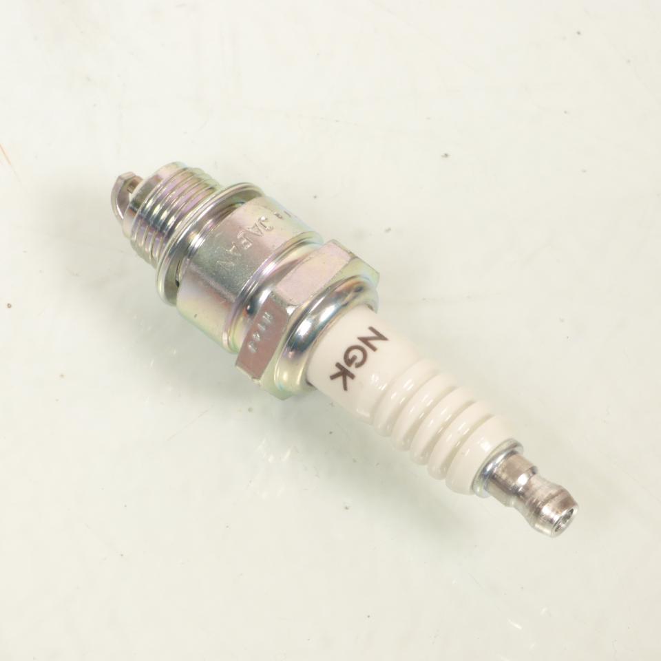 Bougie d'allumage NGK pour moto Suzuki 50 Tr Après 1995 BP-4H / Par 10 Neuf
