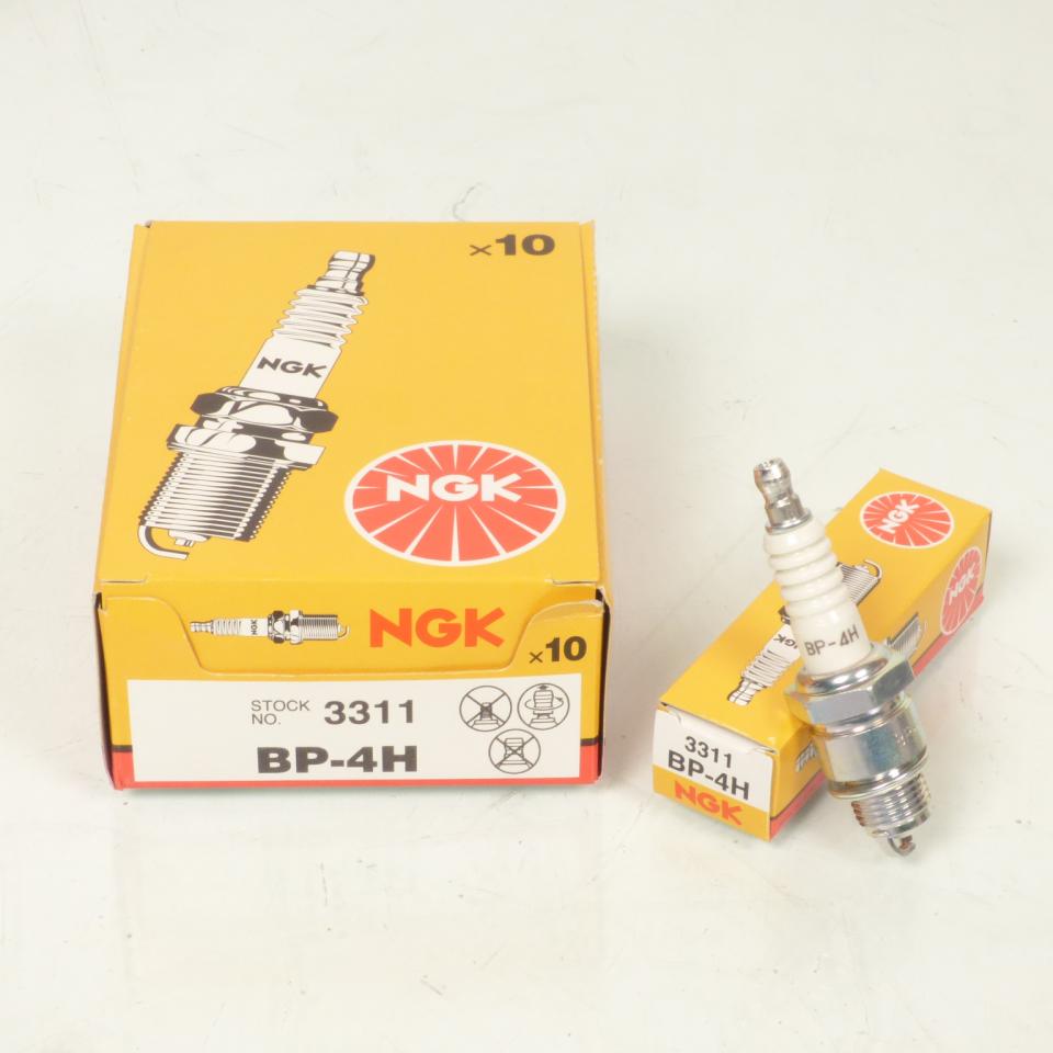 Bougie d'allumage NGK pour moto Suzuki 50 Tr Après 1995 BP-4H / Par 10 Neuf