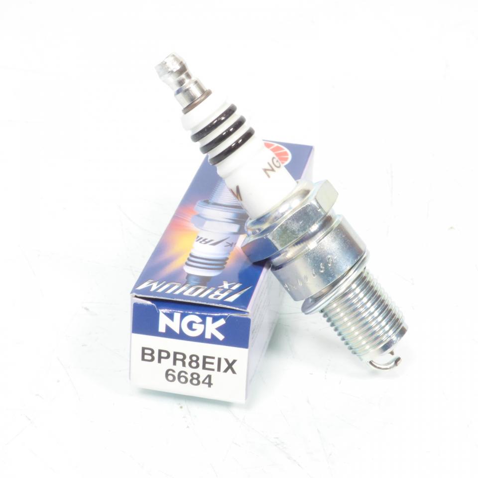 Bougie d'allumage NGK pour moto Kawasaki 80 AE BPR8EIX / 6684 / Par 4 Neuf