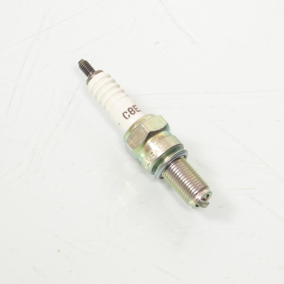 Bougie d'allumage NGK pour Moto Husaberg 350 FE 1991 à 1999 C8E / 7471 / Par 10 Neuf