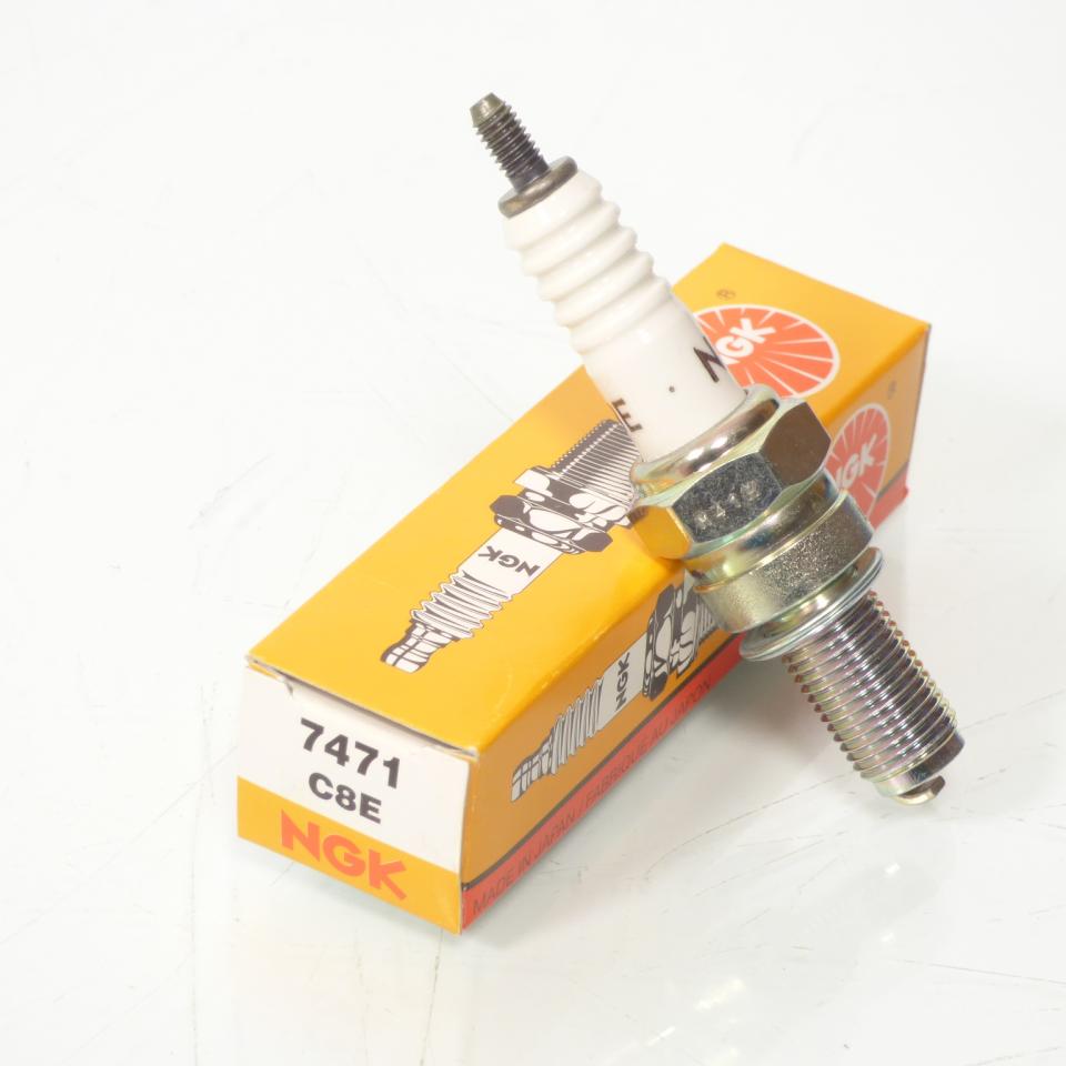 Bougie d'allumage NGK pour Moto Husaberg 350 FE 1991 à 1999 C8E / 7471 / Par 10 Neuf