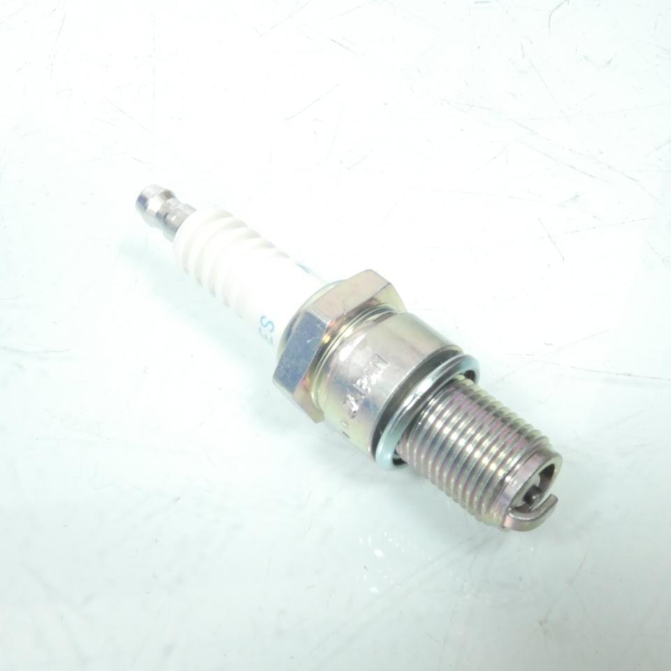 Bougie d'allumage NGK pour Moto ROYAL ENFIELD 350 Bullet & De Luxe BR6ES Neuf