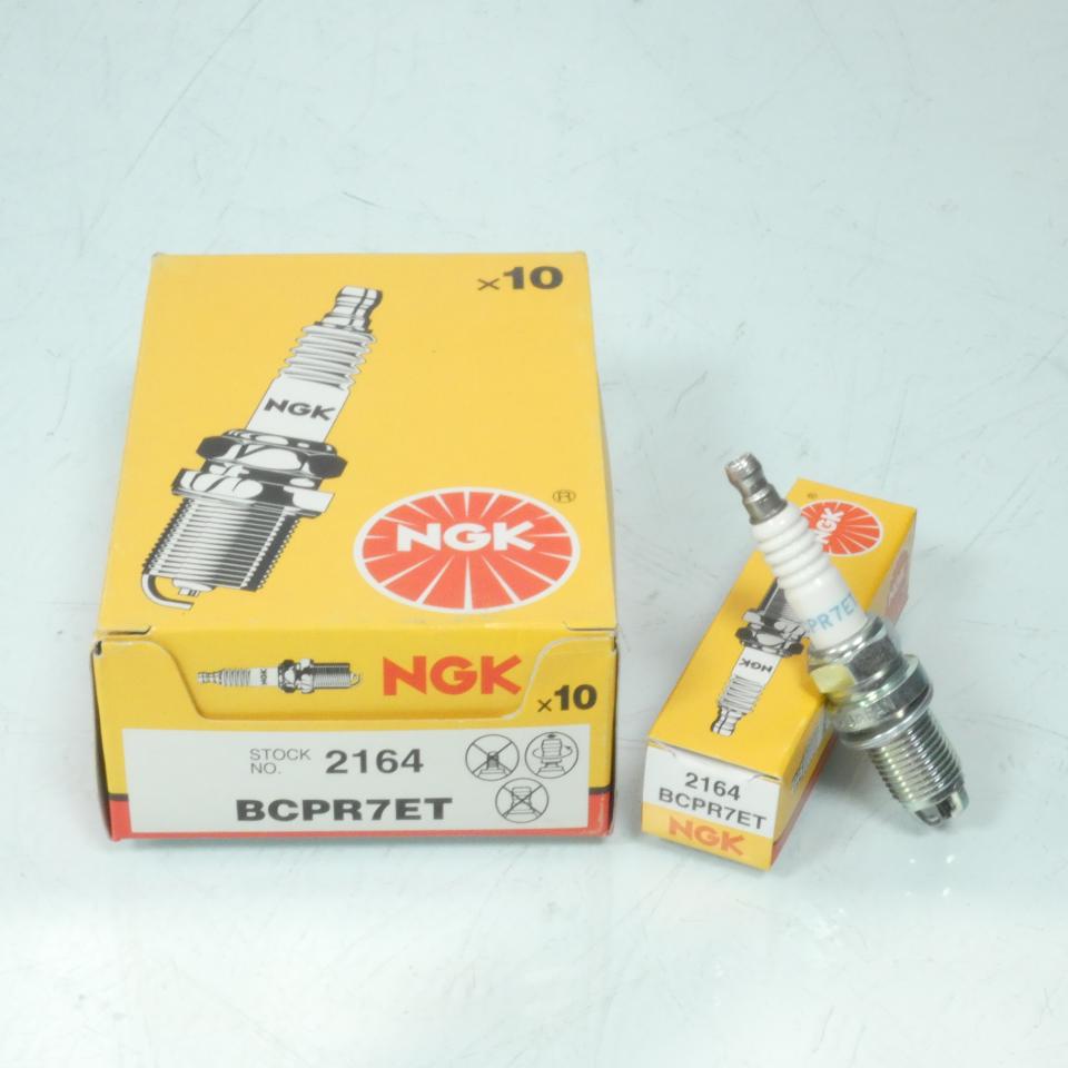 Bougie d'allumage NGK pour moto BCPR7ET / 2164 / Par 10 Neuf