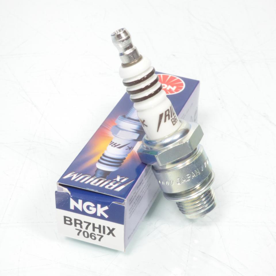 Bougie d'allumage NGK pour Moto Kreidler 50 FLORETT 2013 à 2020 BR7HIX / 7067 / Par 4 Neuf
