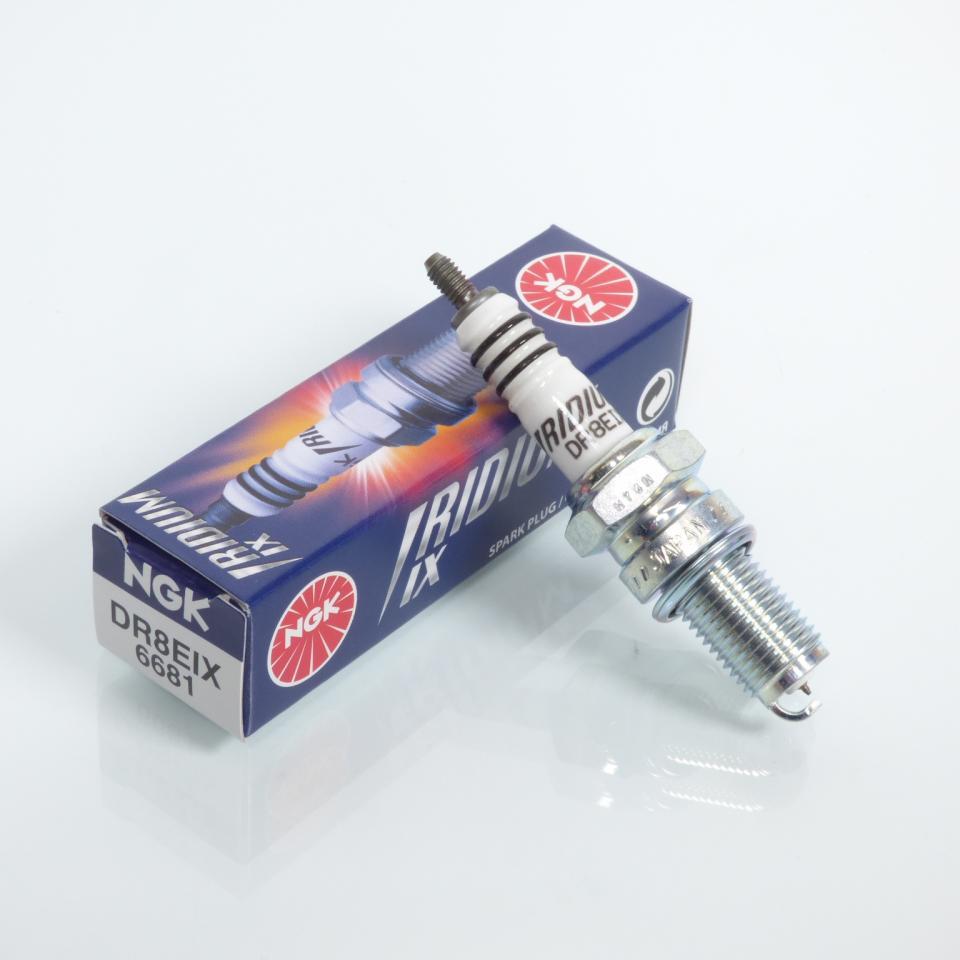 Bougie d'allumage NGK pour Moto BMW 650 F Gs 2000 à 2020 Neuf
