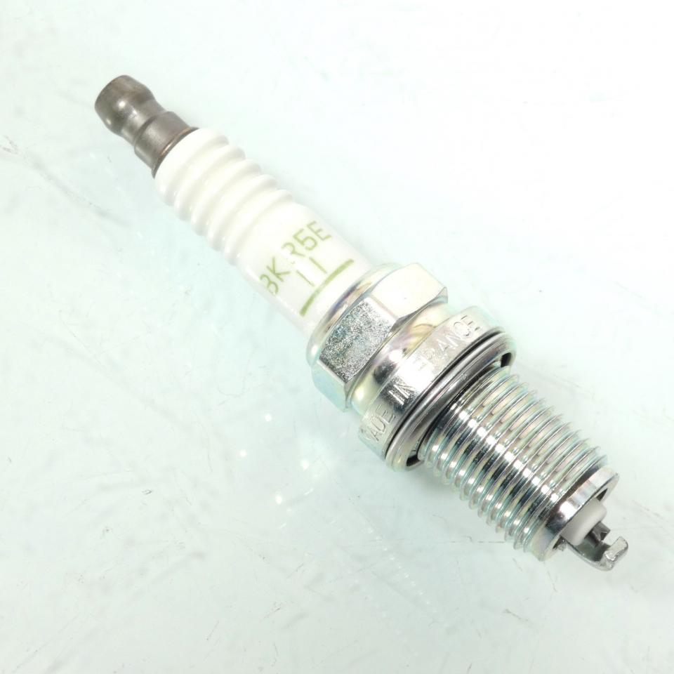 Bougie d'allumage NGK pour moto BKR5E-11 Neuf