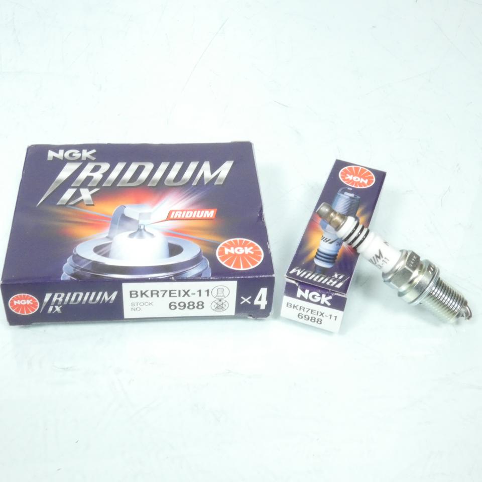 Bougie d'allumage NGK pour moto Honda 1800 GL Goldwing Après 2012 BKR7EIX-11 / 6988 / Par 4 Neuf