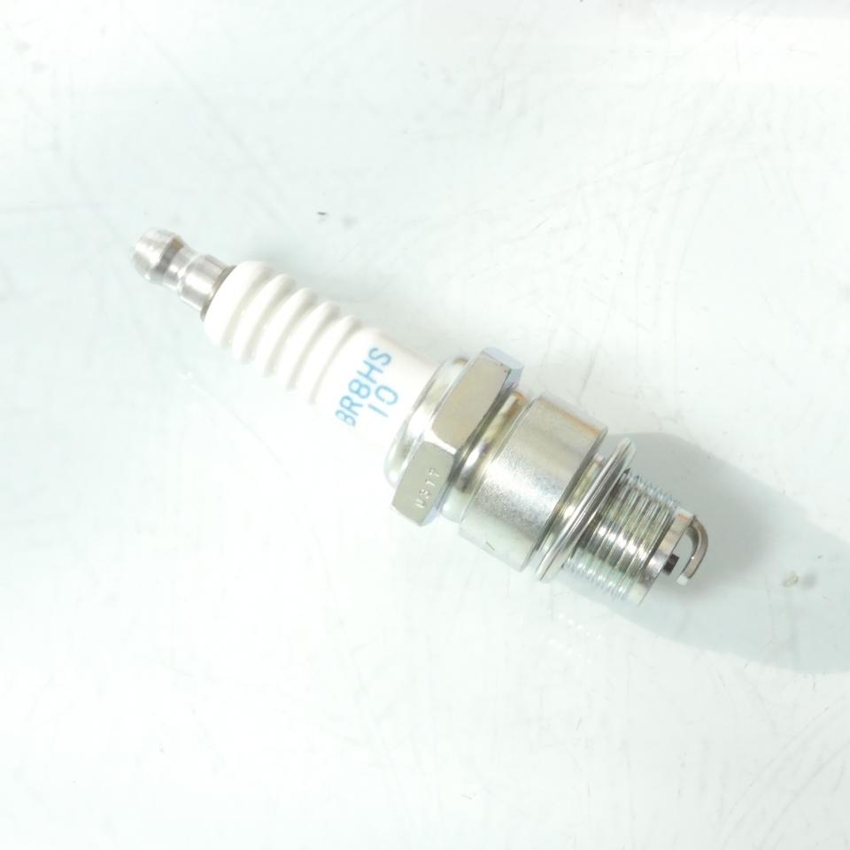 Bougie d'allumage NGK pour Scooter Yamaha 100 Yq Aerox Après 2000 BR8HS-10 / 1134 / Par 10 Neuf