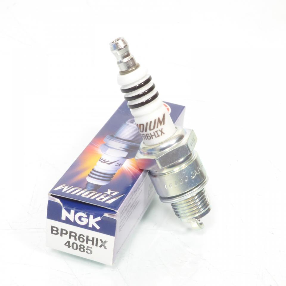Bougie d'allumage NGK pour Moto INDIAN 1850 Dakota 4 Carburateur Après 2003 Neuf