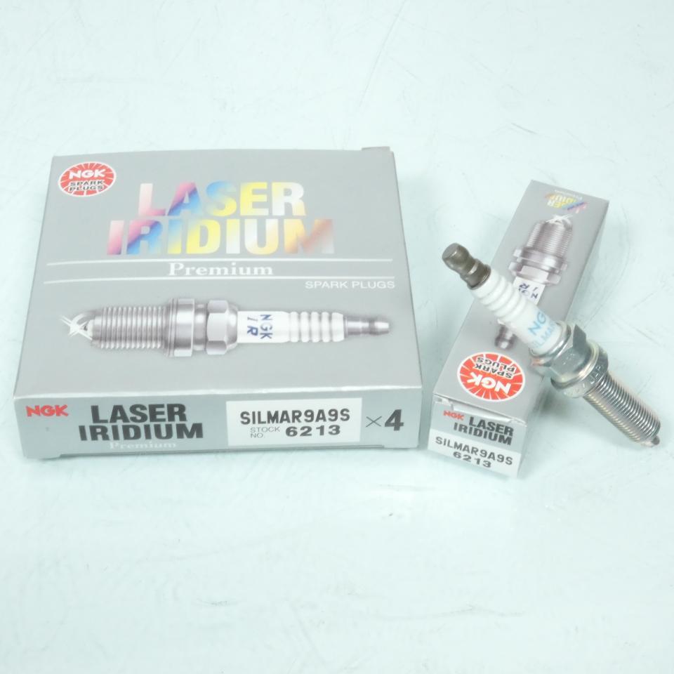 Bougie d'allumage NGK pour moto Honda 450 CRF R Après 2008 SILMAR9A9S / 6213 / Par 4 Neuf