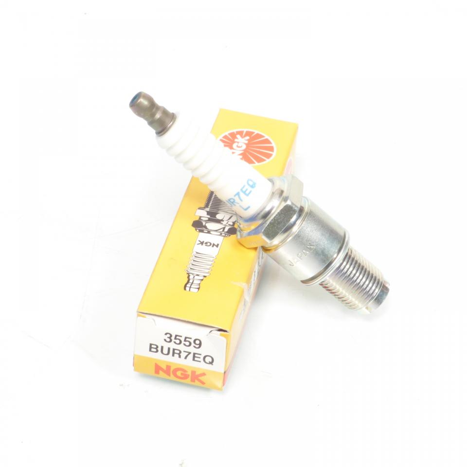 Bougie d'allumage NGK pour moto BUR7EQ / 3559 Neuf