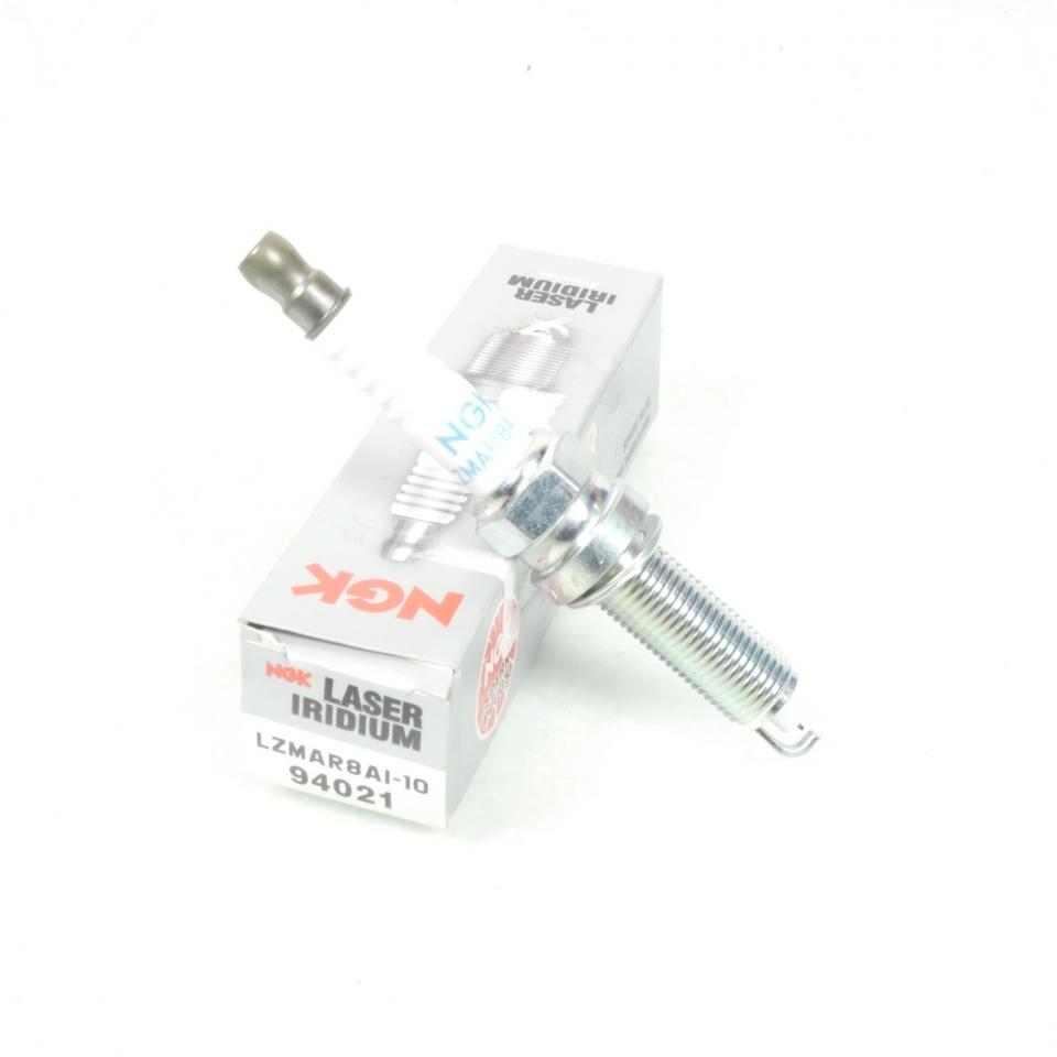 Bougie d'allumage NGK pour moto LZMAR8AI-10 / 94021 / 3070482 Neuf