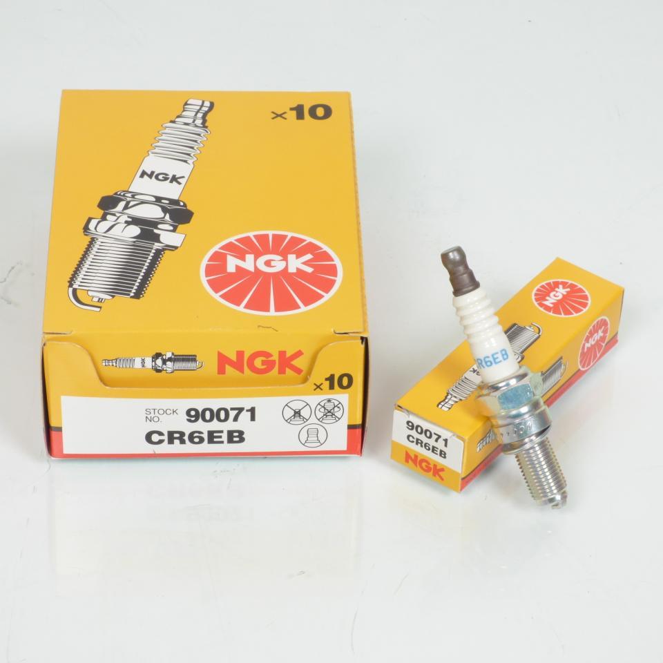 Bougie NGK pour scooter Peugeot 50 Speedfight 4 CR6EB 90071 17-098-377