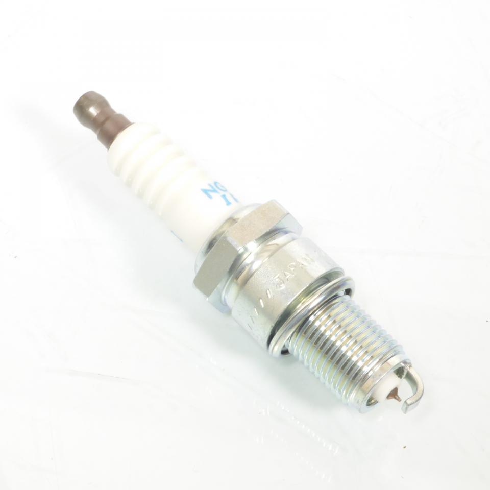 Bougie d'allumage NGK pour moto GR7CI-8 / 95476 / 36110100 / Par 4 Neuf