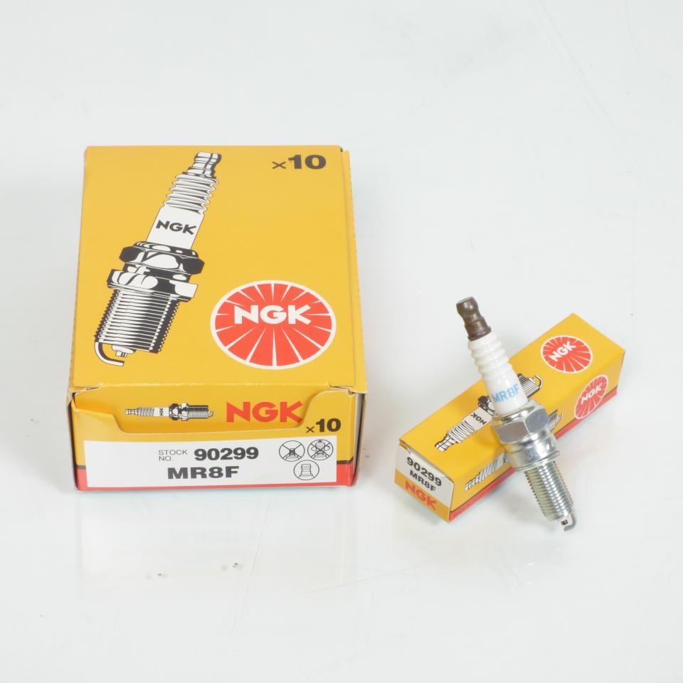 Bougie d'allumage NGK pour Moto NC NC MR8F / 90299 Neuf