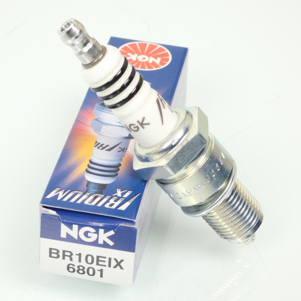 Bougie d'allumage NGK pour Moto Cagiva 50 Mito Avant 2020 BR10EIX / 6801 Neuf