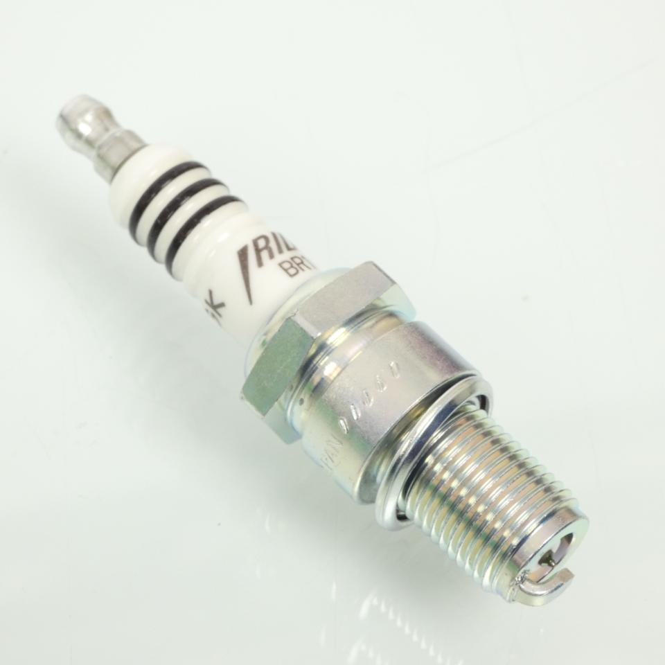 Bougie d'allumage NGK pour Moto Cagiva 50 Mito Avant 2020 BR10EIX / 6801 Neuf