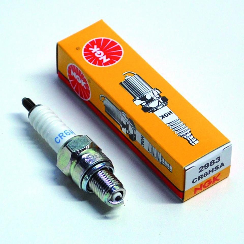 Bougie d'allumage NGK pour Scooter Honda 100 Scv Fe Lead 2003 à 2007 Neuf