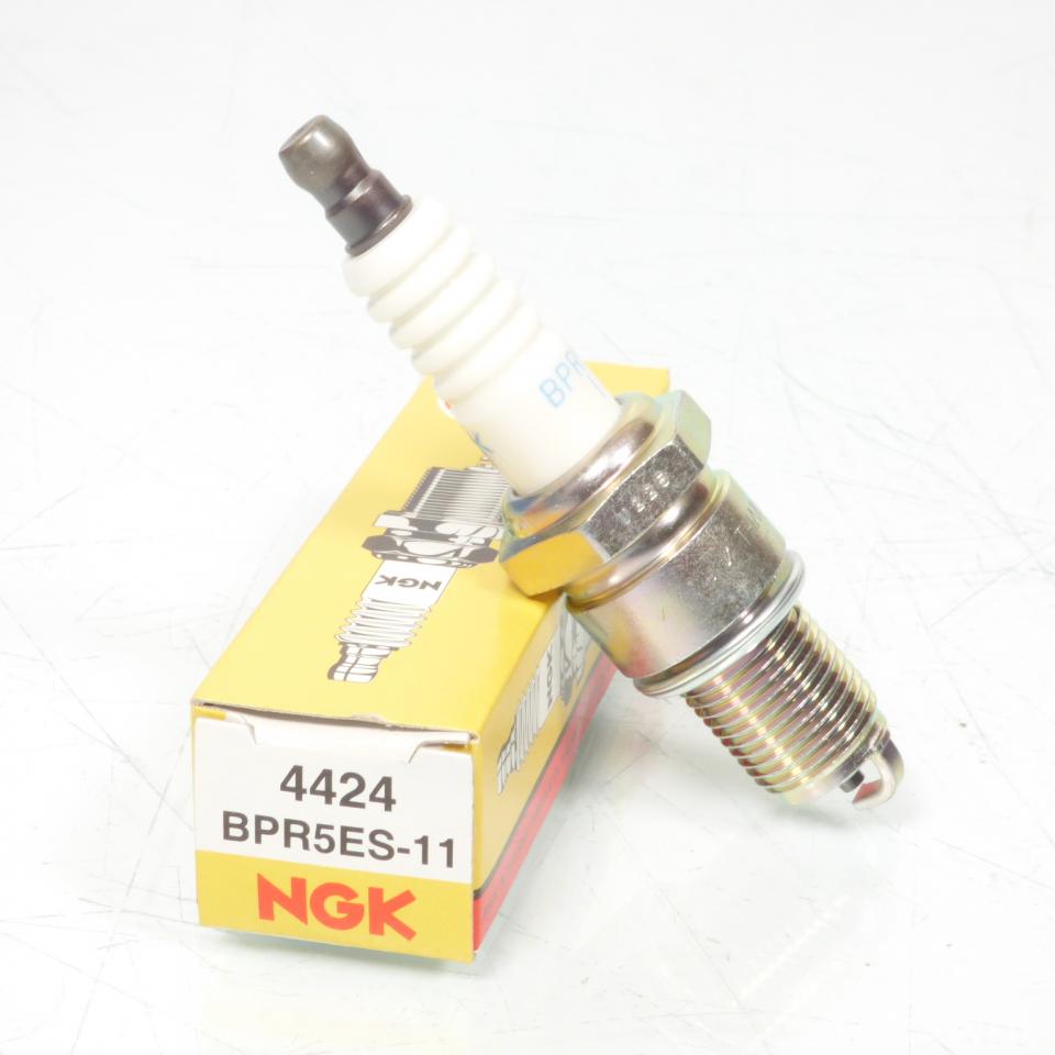 Bougie d'allumage NGK pour Moto INDIAN 1450 Scout Après 2001 Neuf