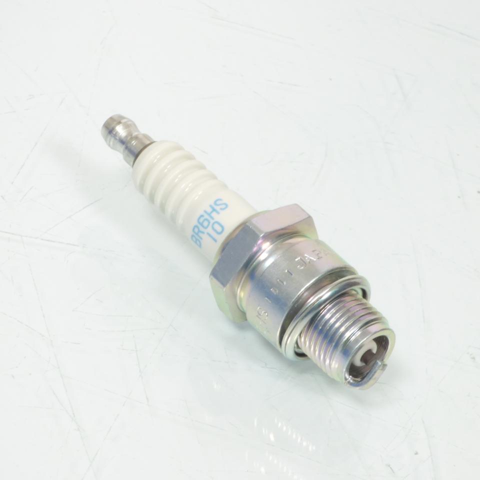 Bougie d'allumage NGK pour moto BR6HS-10 / 1090 Neuf