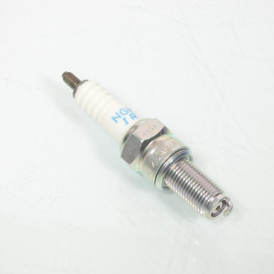 Bougie d'allumage NGK pour Moto Kawasaki 250 Après 2015 MR8CI-8 / 96973 / Par 4 Neuf