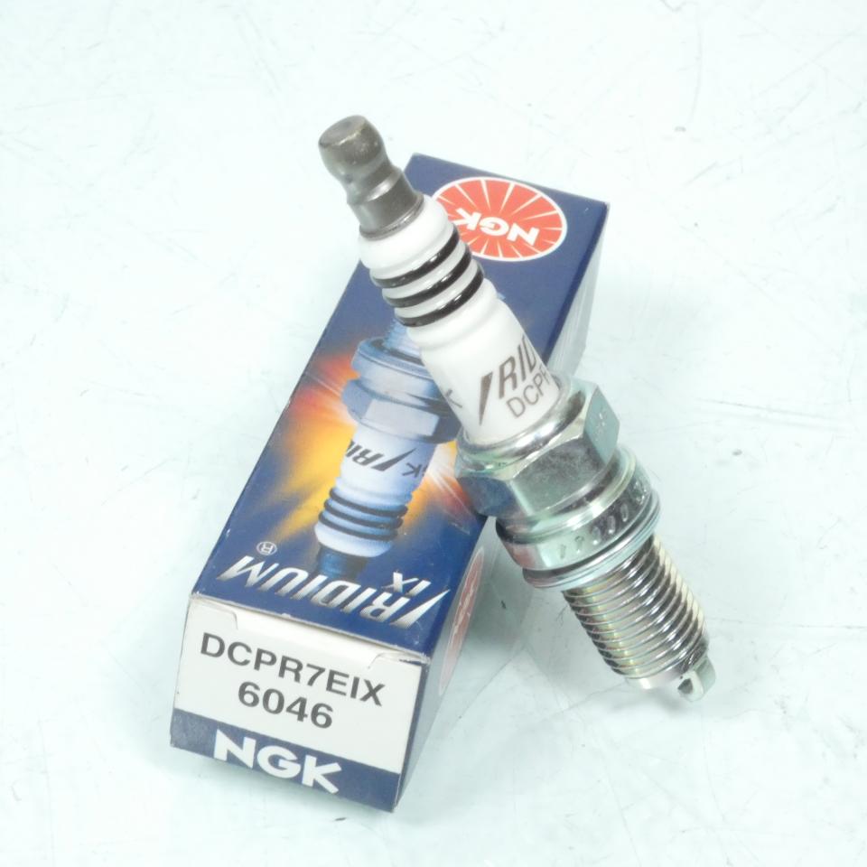 Bougie d'allumage NGK pour Moto Harley Davidson 1200 Xl R 2004 à 2008 DCPR7EIX Neuf
