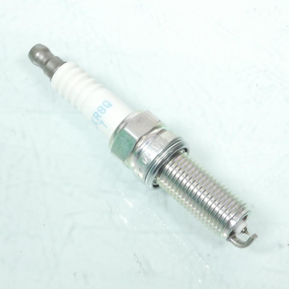 Bougie d'allumage NGK pour moto ILKR8Q7 / 93819 Neuf