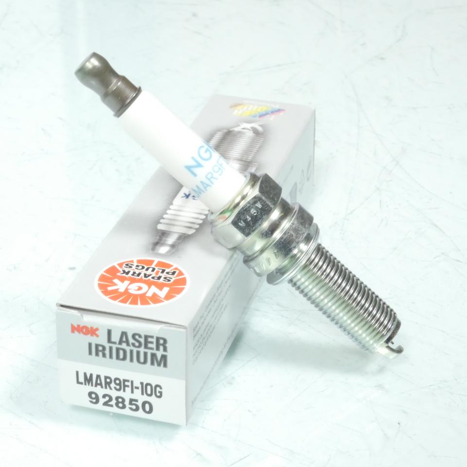 Bougie d'allumage NGK pour moto BMW 1000 S Rr 2019 à 2023 LMAR9FI-10G Par 4 Neuf