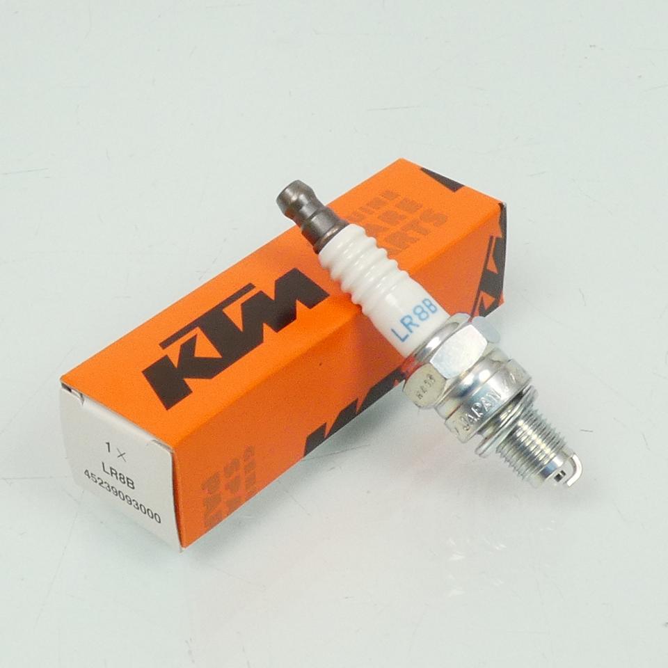 Bougie d'allumage NGK pour Moto Gas gas 50 MC Après 2021 LR8B / 6208 / par 10 Neuf