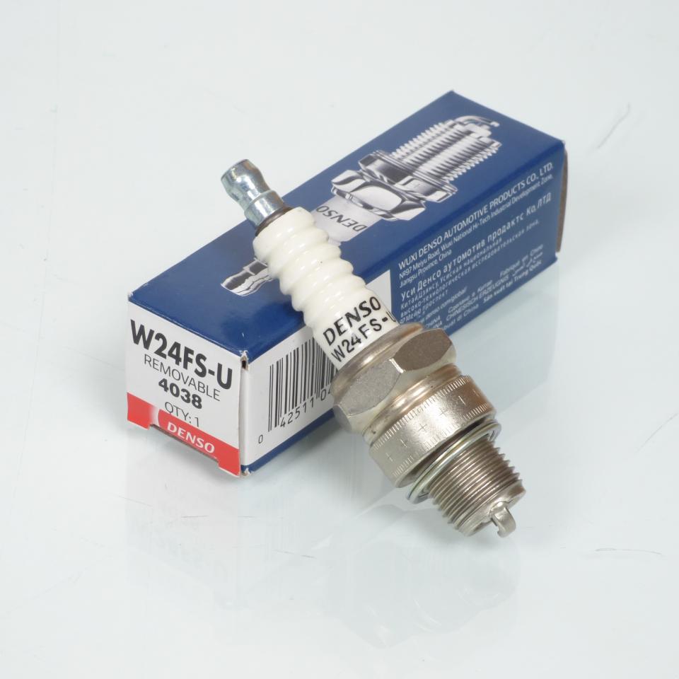 Bougie d'allumage Denso pour Moto Enfant Husqvarna 50 HUSKY BOY BASIC Après 2001 Neuf