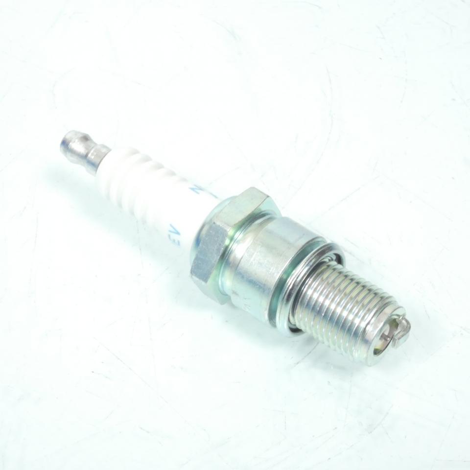 Bougie d'allumage NGK pour moto B10EV / 7324 Neuf