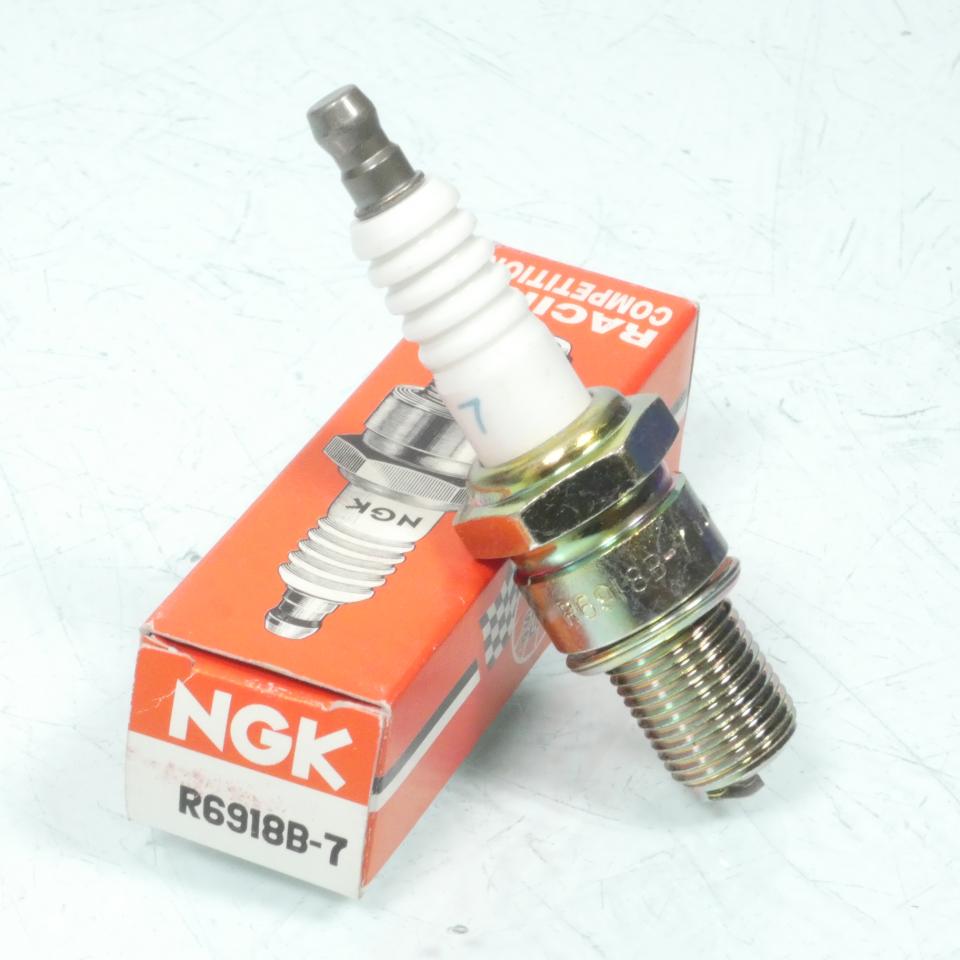Bougie d'allumage NGK pour moto R6918B-7 Neuf