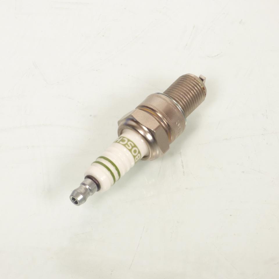 Bougie d'allumage Bosch W5DC pour moto BMW 600 R 60 1973 à 1975 12121338146 Neuf
