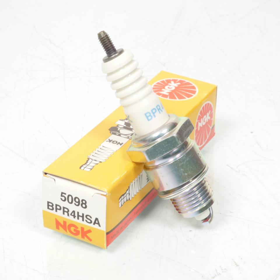 Bougie d'allumage NGK pour Moto Honda 450 Cb Sg Sj 1986 à 1992 BPR4HSA Neuf