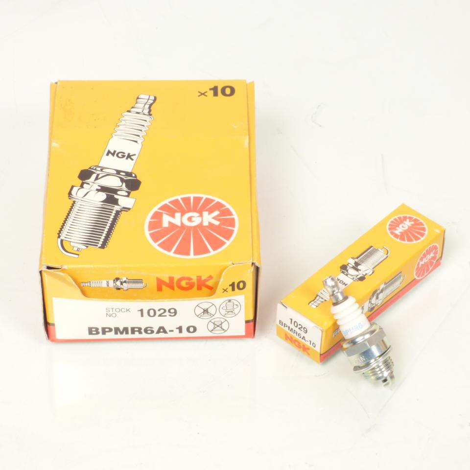 Bougie d'allumage NGK pour moto BPMR6A-10 / 1029 / 10 Neuf