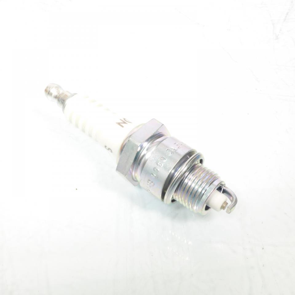 Bougie d'allumage NGK pour moto BP2HS / 7926 / 10 Neuf