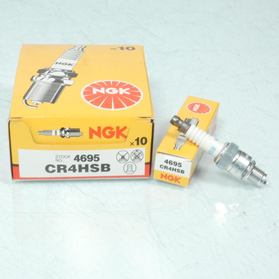 Bougie d'allumage NGK pour moto CR4HSB / 4695 / Par 10 Neuf