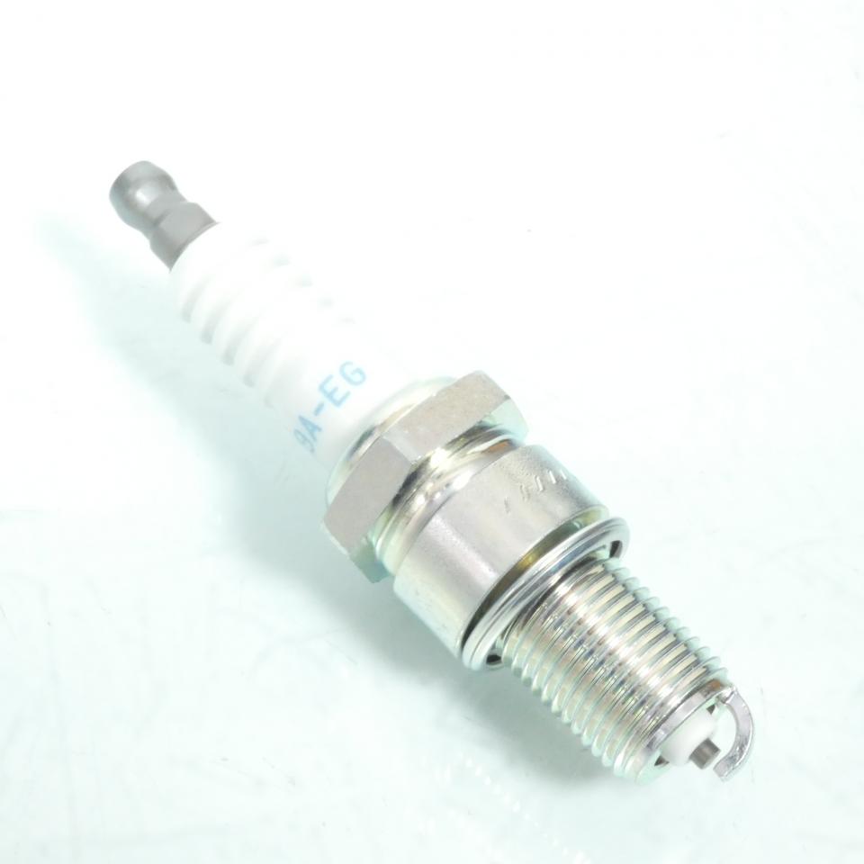 Bougie d'allumage NGK pour moto GR9A-EG / 94841 / Par 10 Neuf