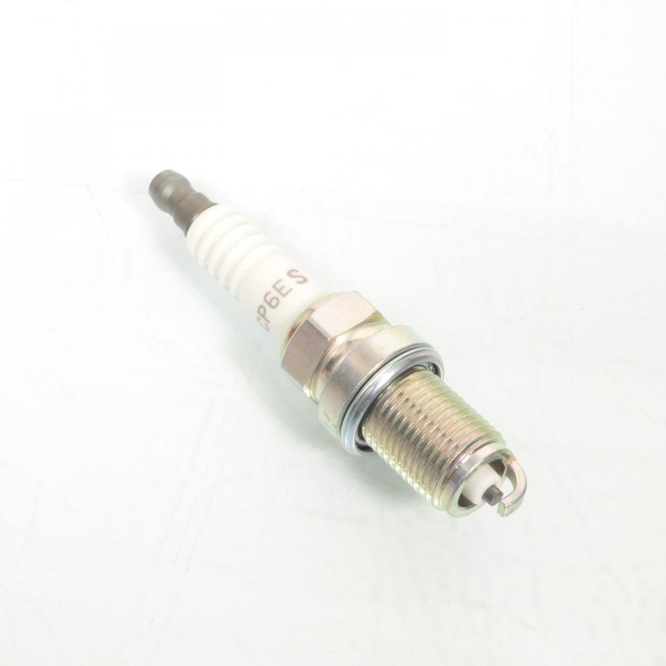 Bougie d'allumage NGK pour moto BCP6ES / 4930 / Par 10 Neuf