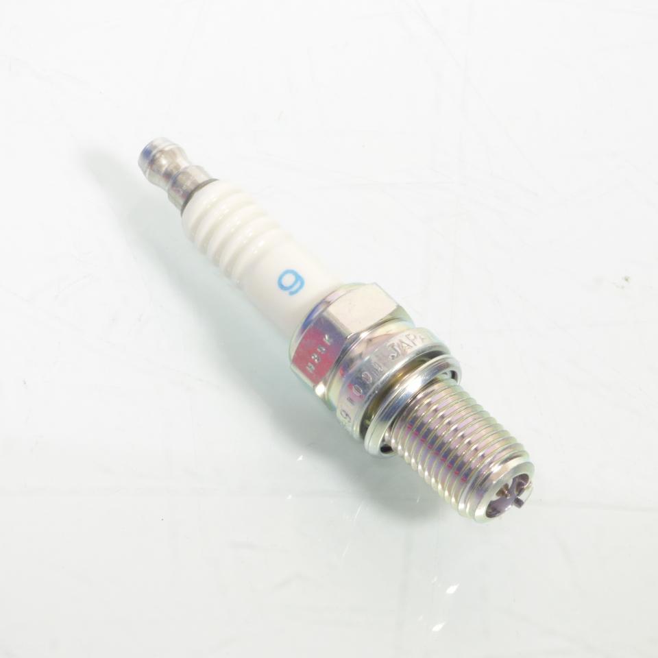 Bougie d'allumage NGK pour moto Ducati 748 Biposto Après 1999 R2525-9 / 4735 Neuf