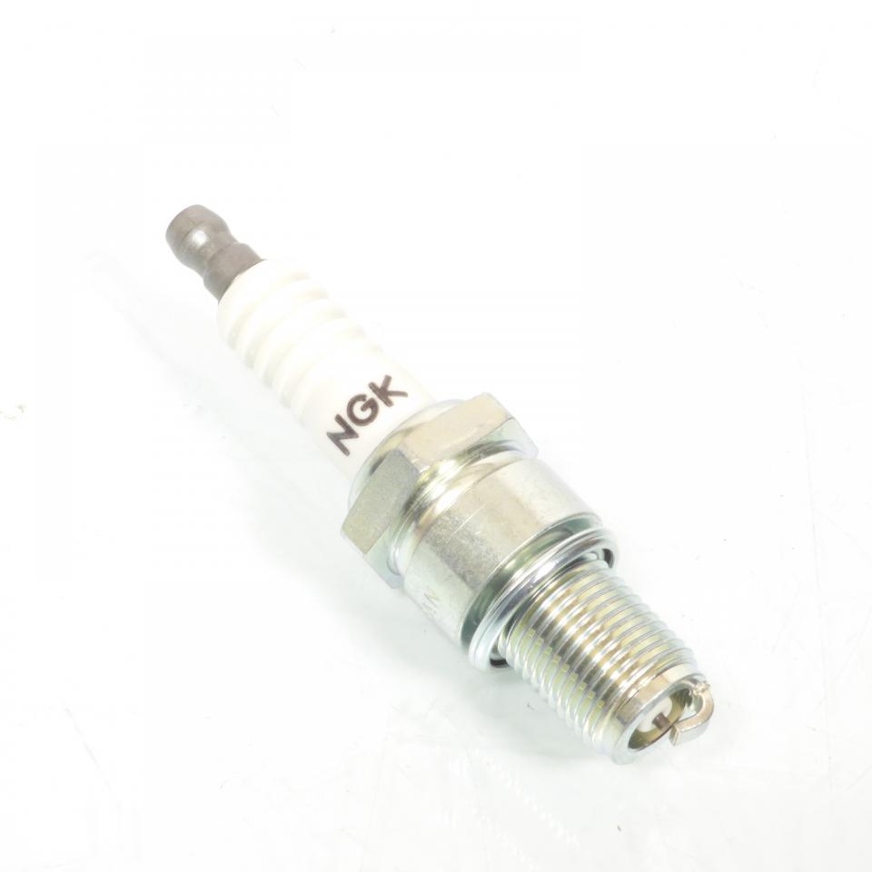 Bougie d'allumage NGK pour moto B8EG-SOLID / 3997 / par 4 Neuf