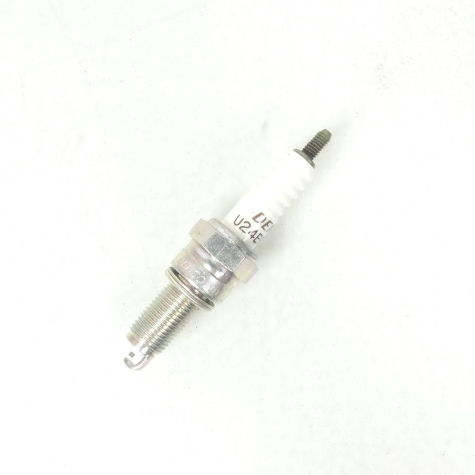 Bougie d'allumage DENSO U24EPR-N9 pour moto Suzuki 650 SV 09482-00659 Neuf