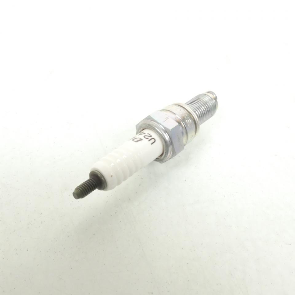 Bougie d'allumage DENSO U24EPR-N9 pour moto Suzuki 650 SV 09482-00659 Neuf