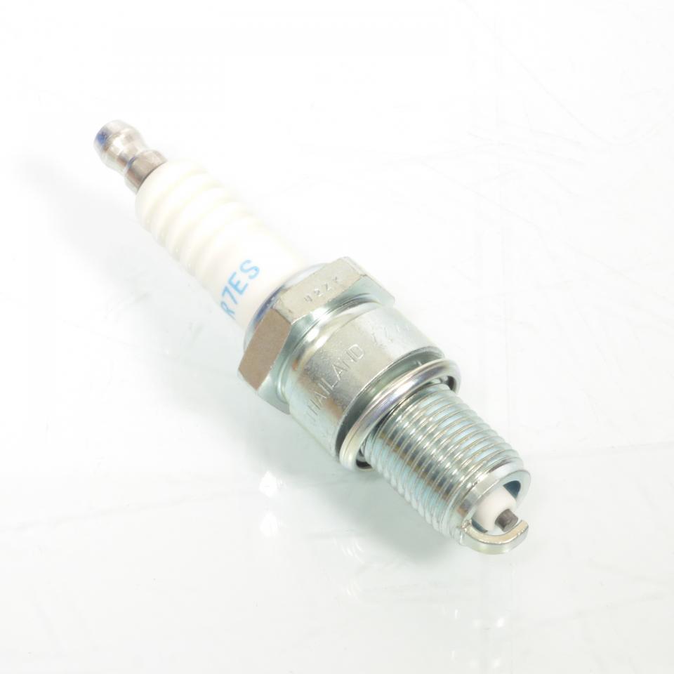 Bougie d'allumage NGK pour Moto Sherco 125 City Corp 4T 2003 à 2005 BPR7ES Neuf