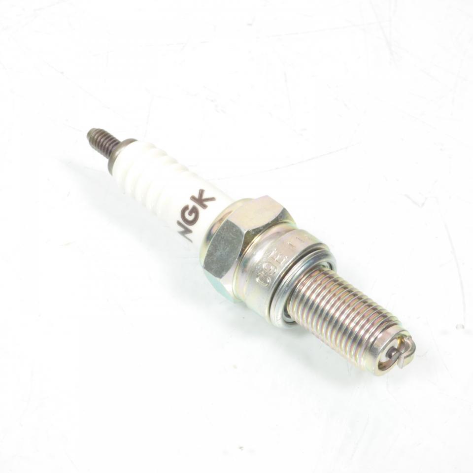 Bougie d'allumage NGK pour moto C9E / 7499 / Par 10 Neuf