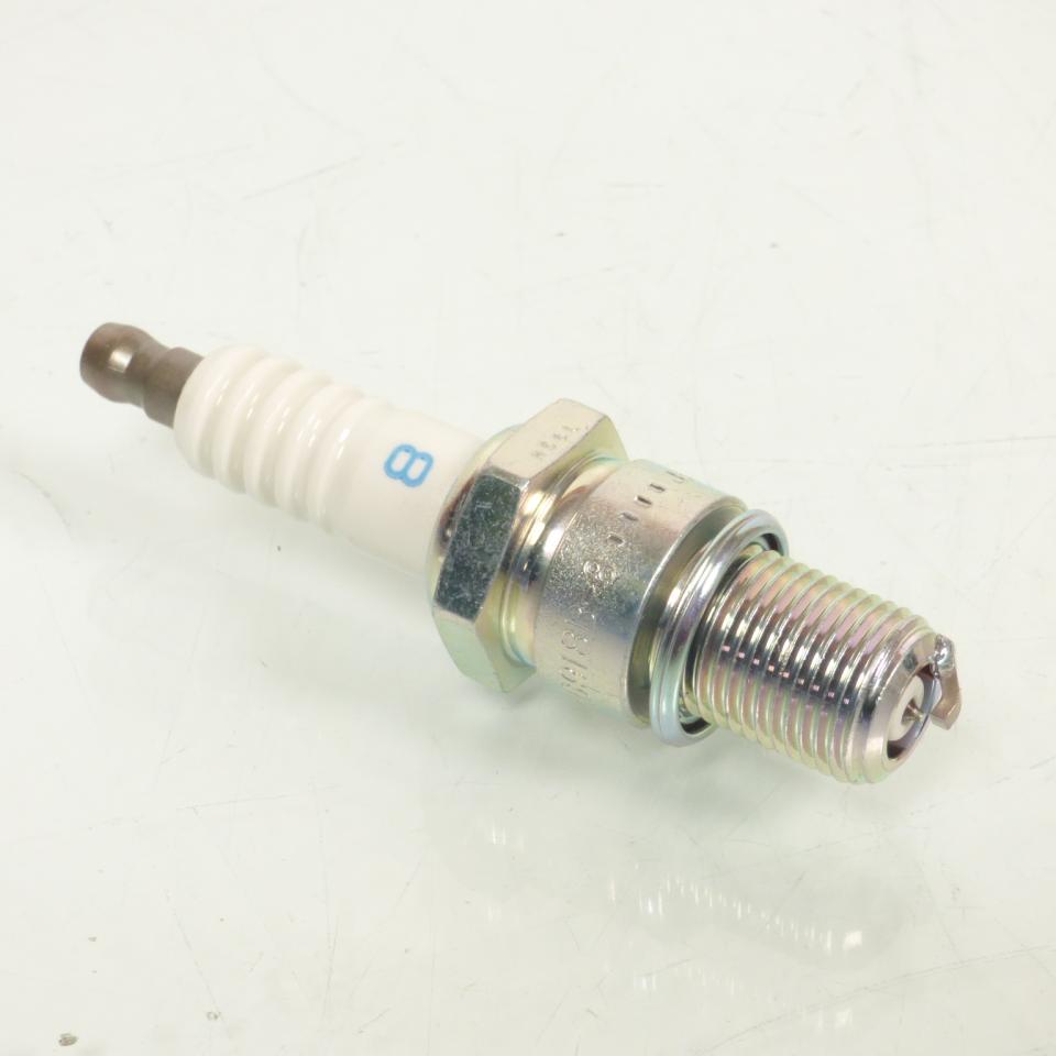 Bougie d'allumage NGK pour Moto Suzuki 125 RM 1996 à 2012 R6918B-8 Neuf